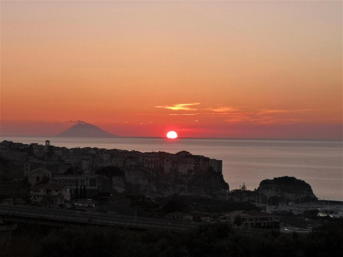 Il Pastore Serafino Tropea Exteriör bild