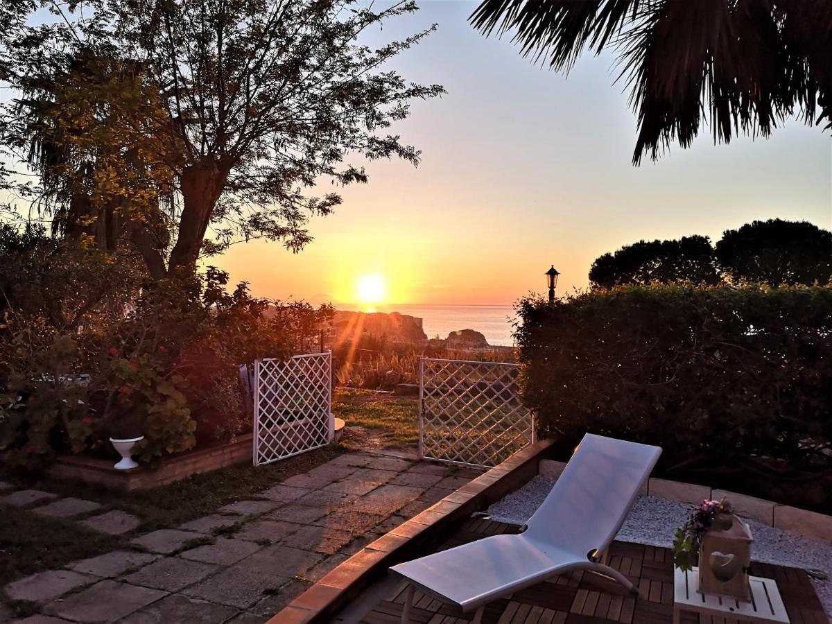 Il Pastore Serafino Tropea Exteriör bild