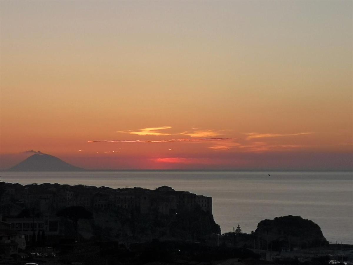 Il Pastore Serafino Tropea Exteriör bild