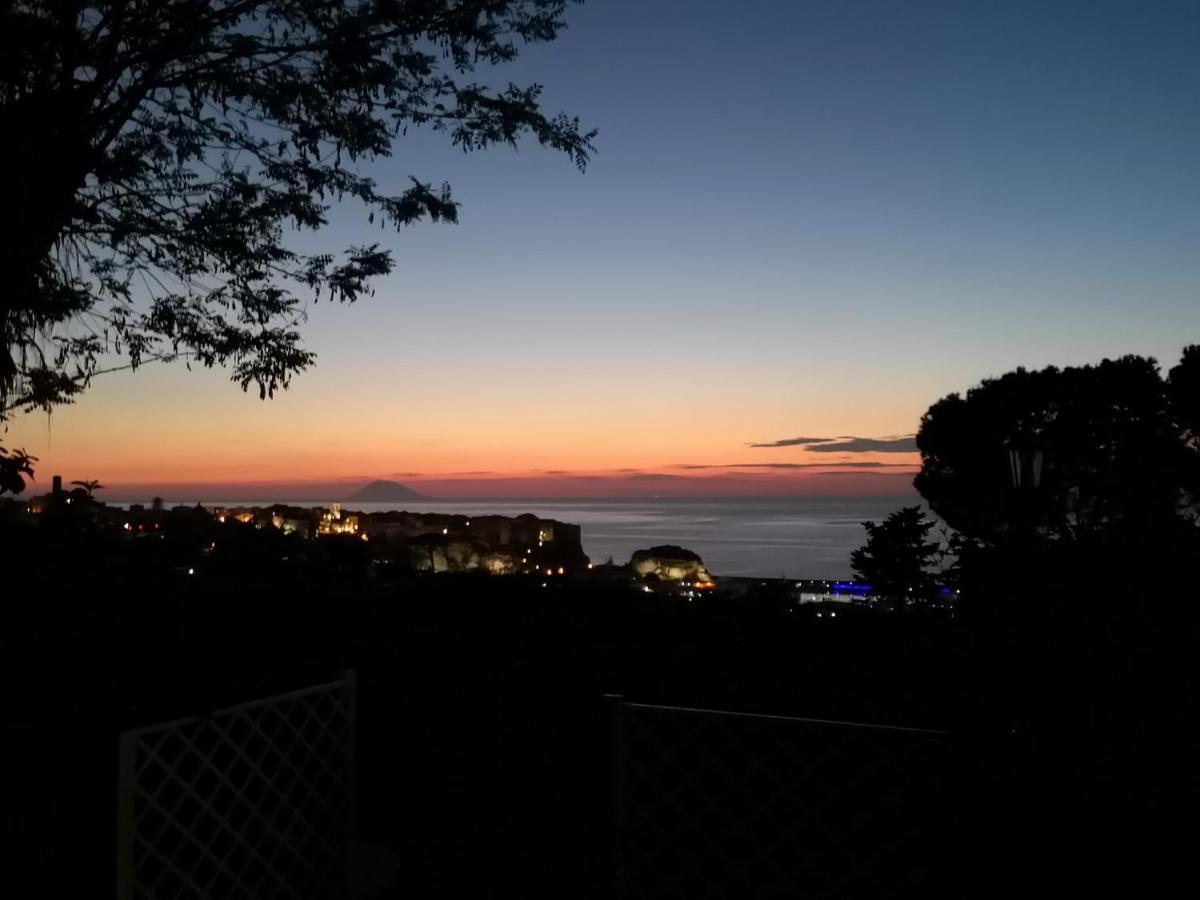 Il Pastore Serafino Tropea Exteriör bild